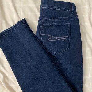 Style & Co Denim Slim Leg 4ps